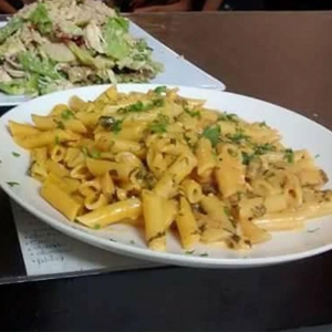 Pasta Penne al Salmón_1